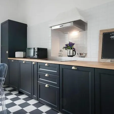 Bacone Liberty Vittoria By Halldis Lägenhet Milano